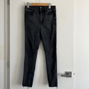 Gap Denim High Rise Grey Vintage Skinny jeans with ripped hem 27P petite